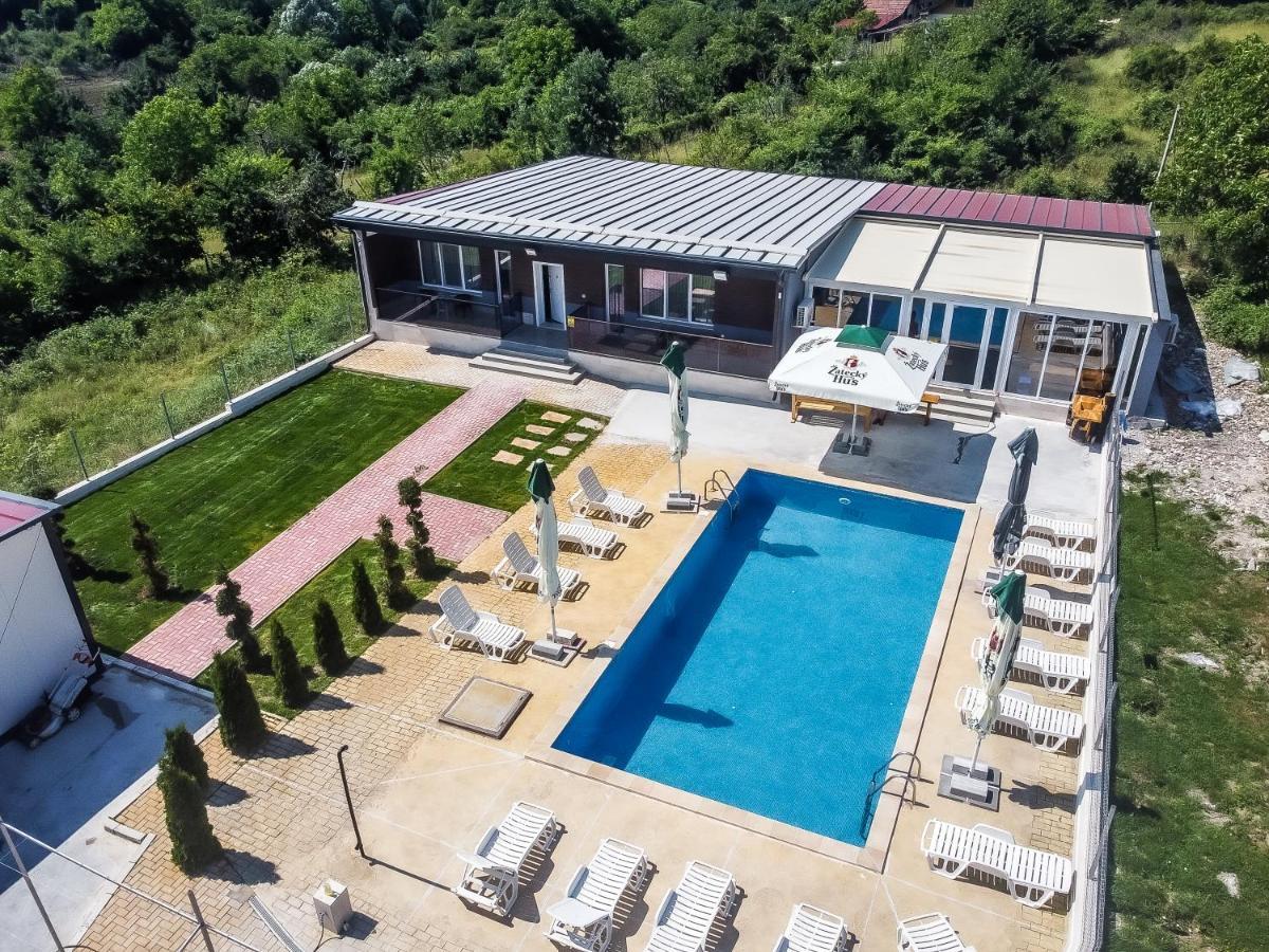 Стаи За Гости Dream Kŭrdzhali Buitenkant foto