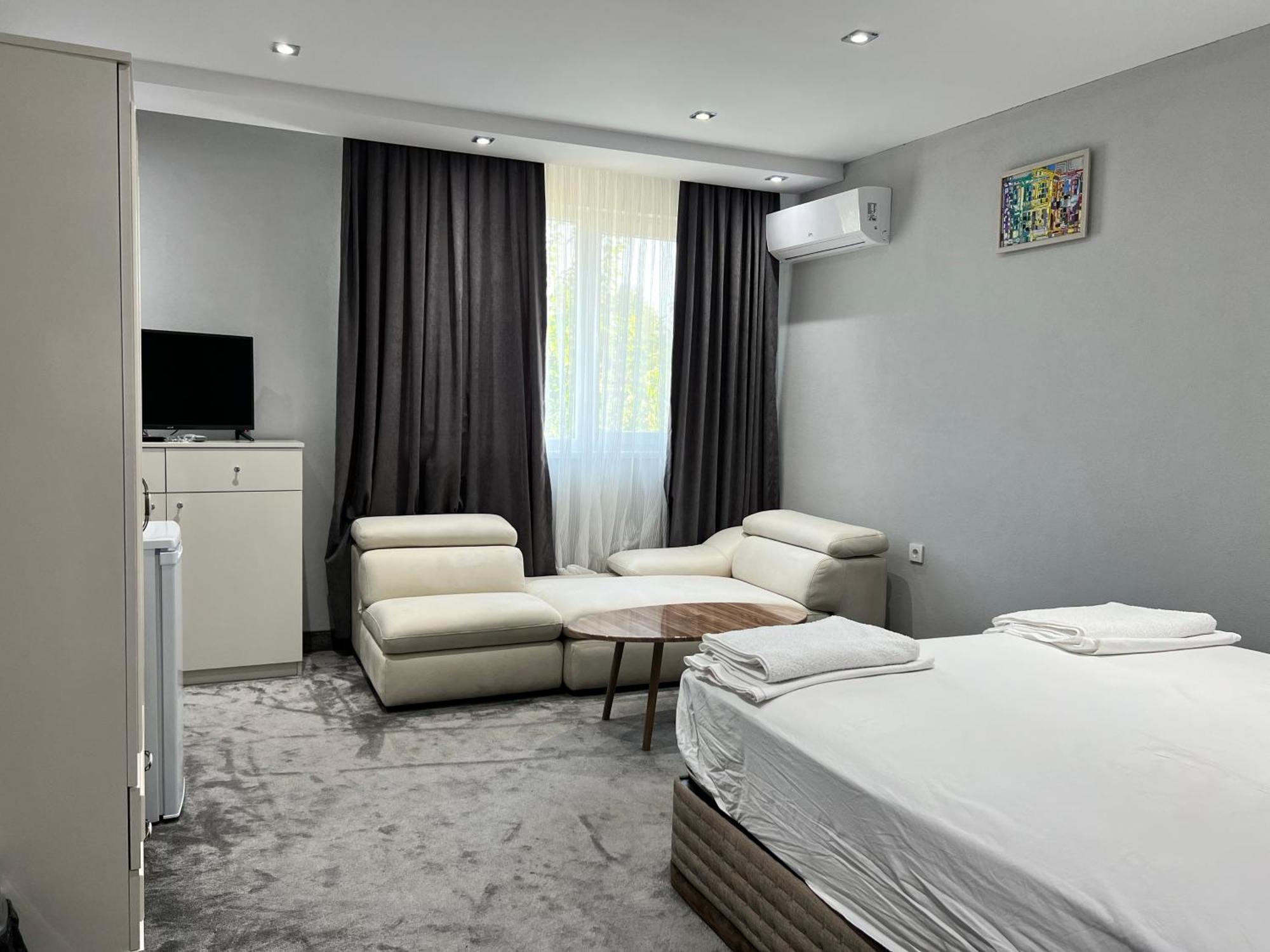 Стаи За Гости Dream Kŭrdzhali Buitenkant foto